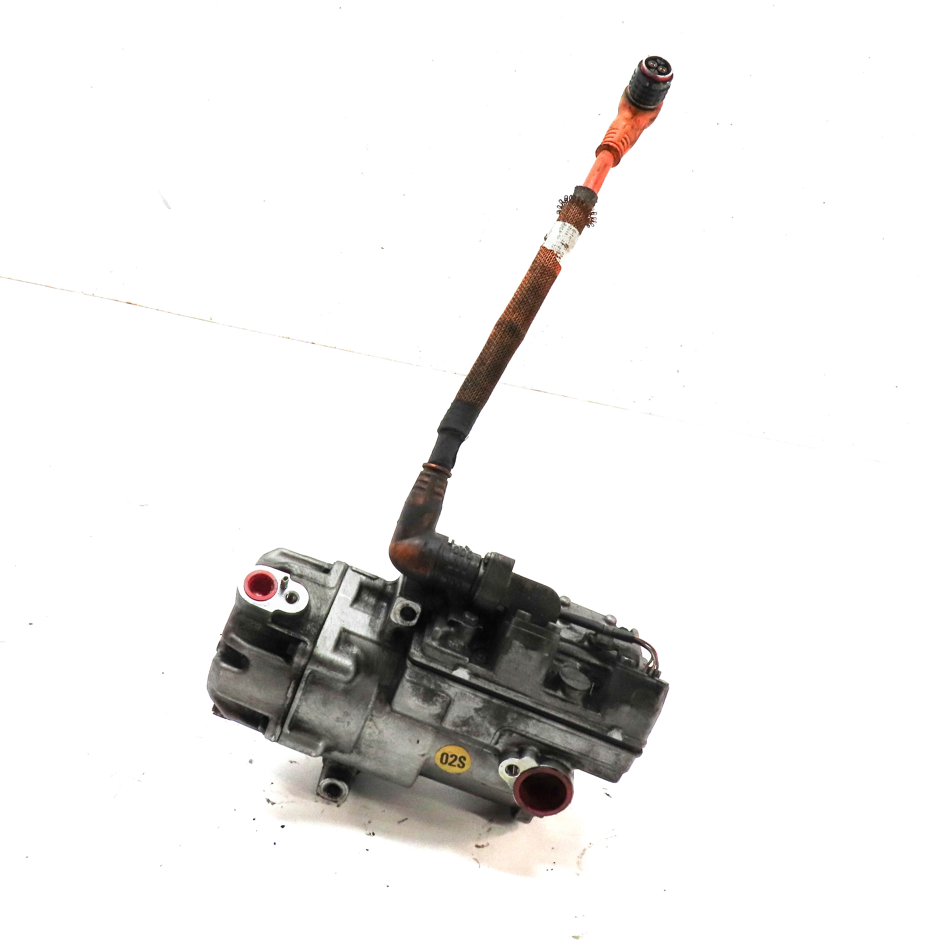 11-18 PORSCHE CAYENNE HYBRID (958) 3.0L M06.EC HYBRID ENGINE A/C COMPRESSOR PUMP — exact item pictured